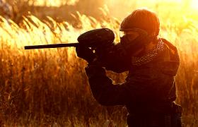PAINTBALL NA POLIGONIE